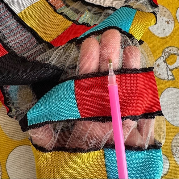 Gabrielab cropped sheer colorful square top size P/S - Picture 12 of 16